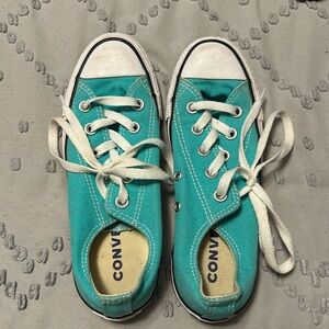 Teal converse